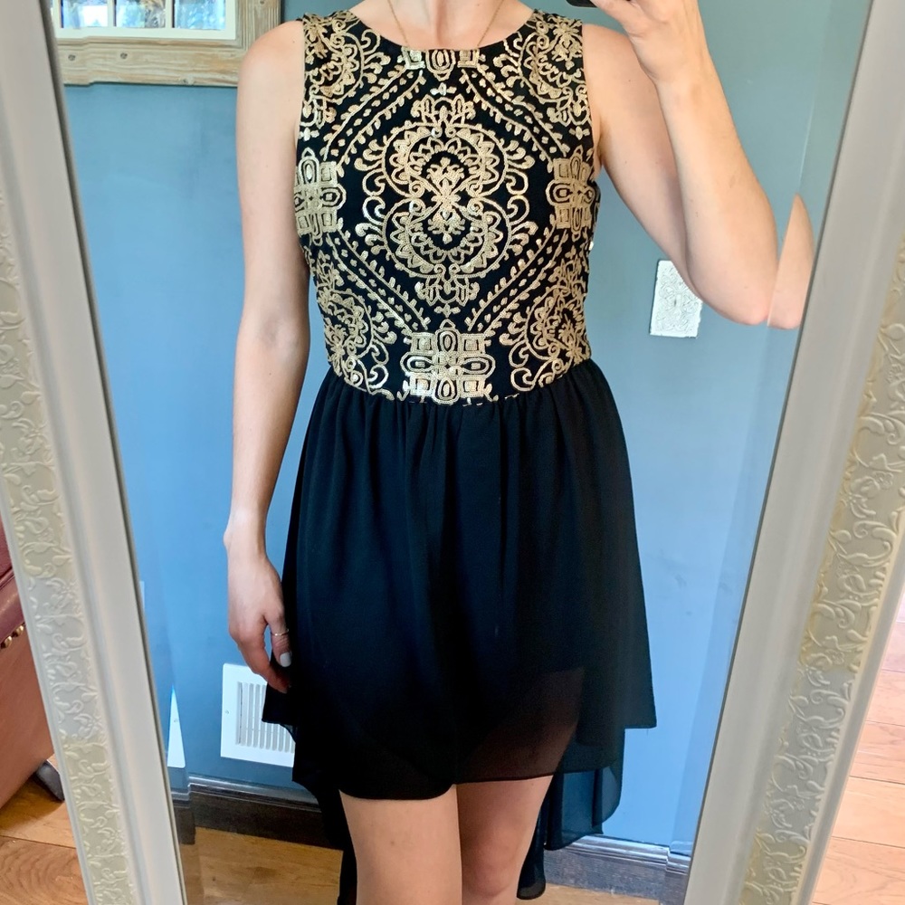 EUC Cocktail Prom Homecoming Sequin Dress